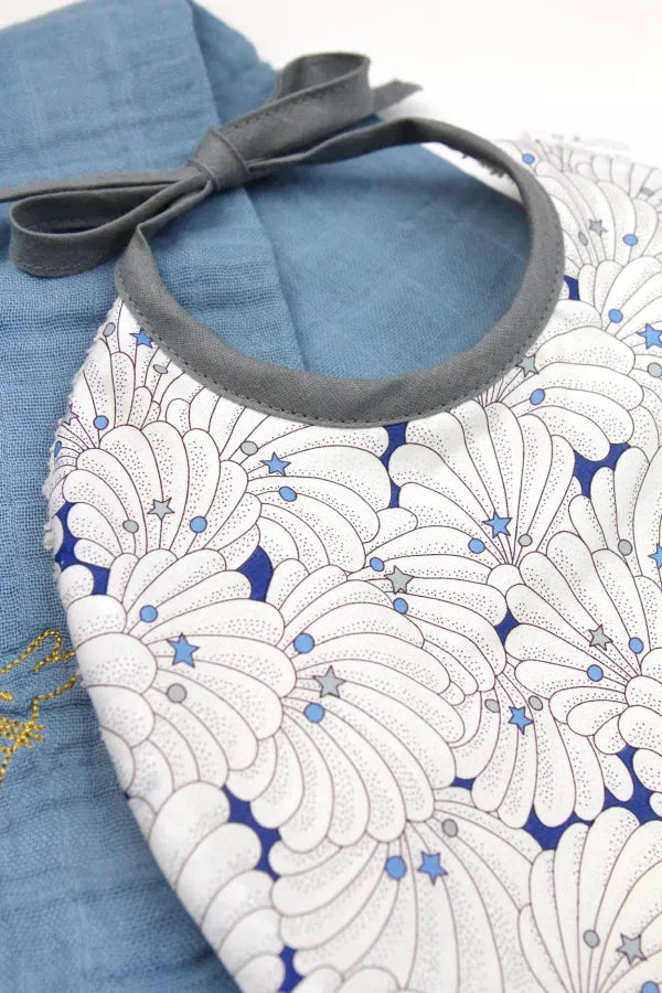 Bavoir CÔME BARNABÉ AIME LE CAFÉ