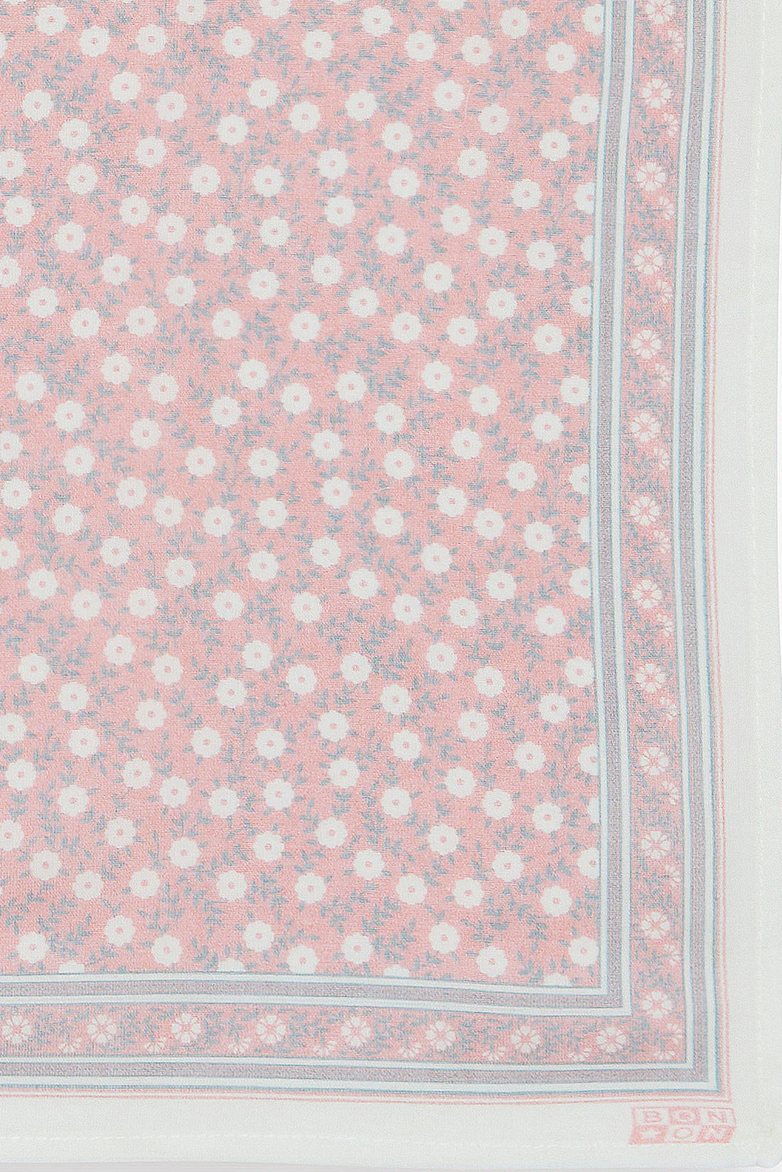 Foulard à fleurs rose BONTON
