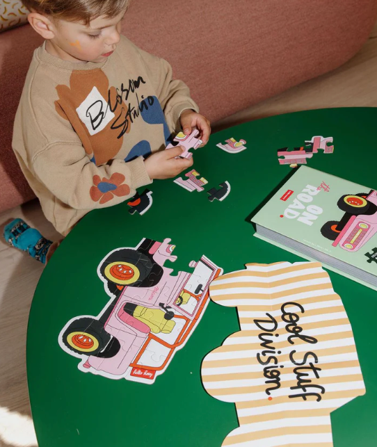 Puzzle On The Road HELLO HOSSY