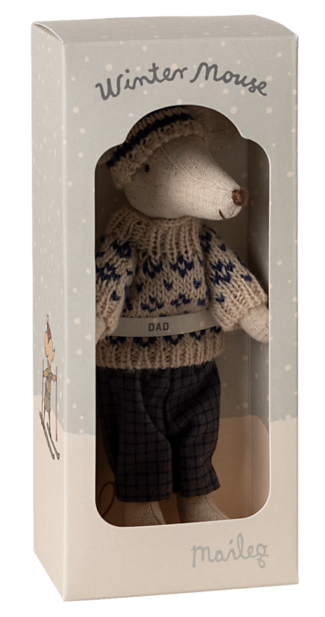 Souris en hiver et sa paire de skis Papa Bleu MAILEG