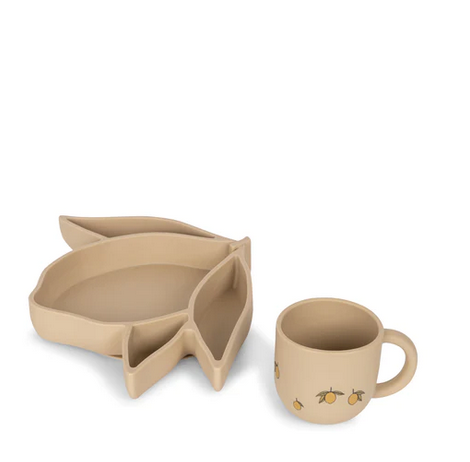 Assiette creuse et tasse citron en silicone stone KONGES SLOJD