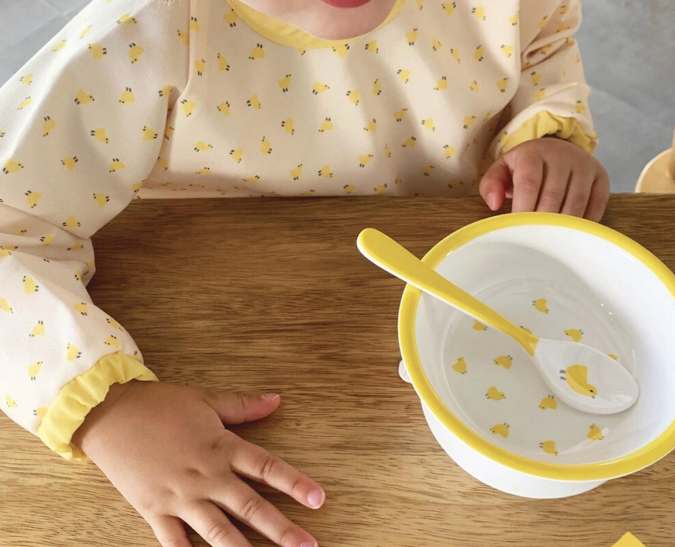 Bol ventouse et sa cuillère Les Poussins PETIT JOUR