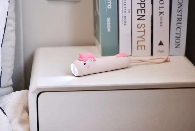 Lampe Licorne WINKEE DESIGN