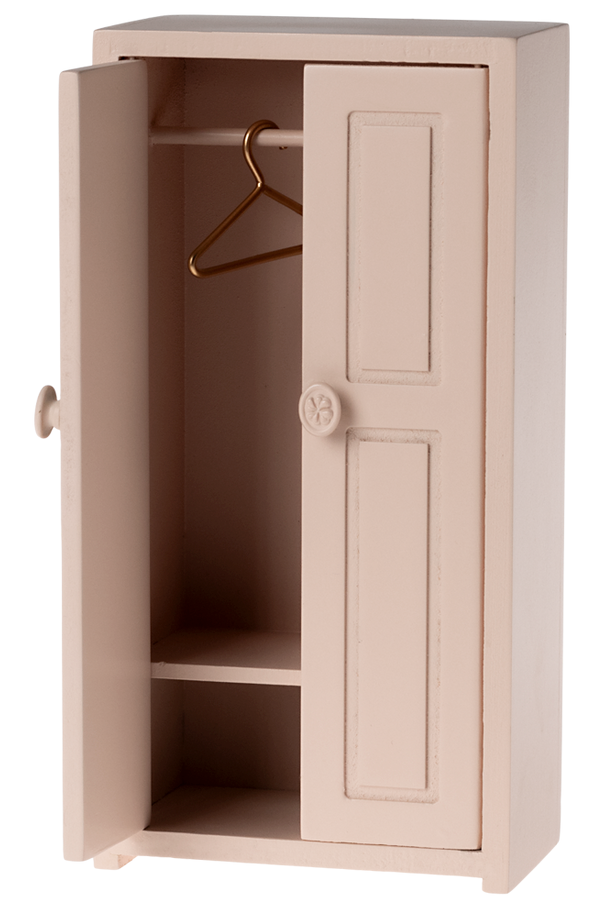 
    alt="Chevron descendant icône"
  