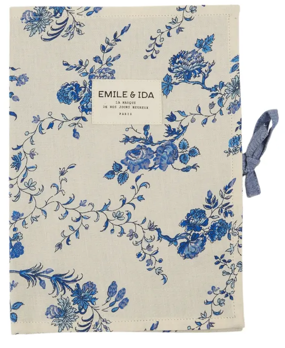 
    alt="Chevron descendant icône"
  