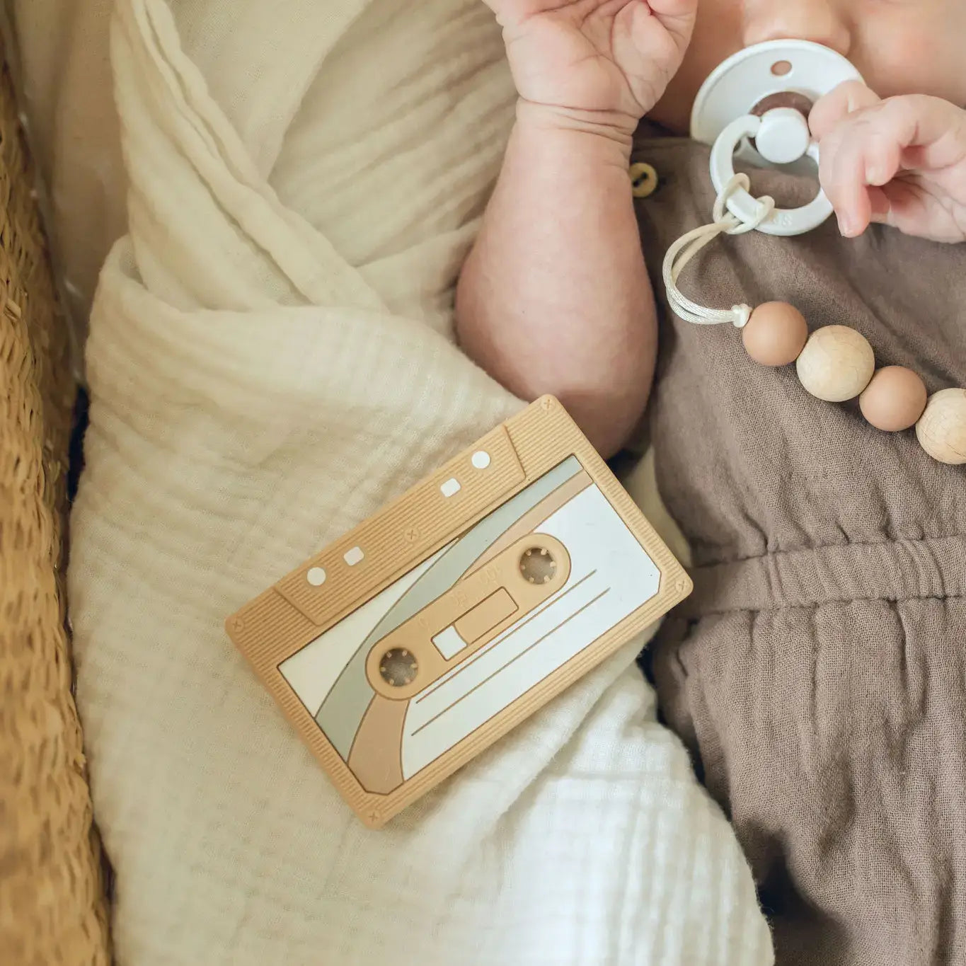 Anneau de dentition Cassette mix tape rétro GUMMY CHIC