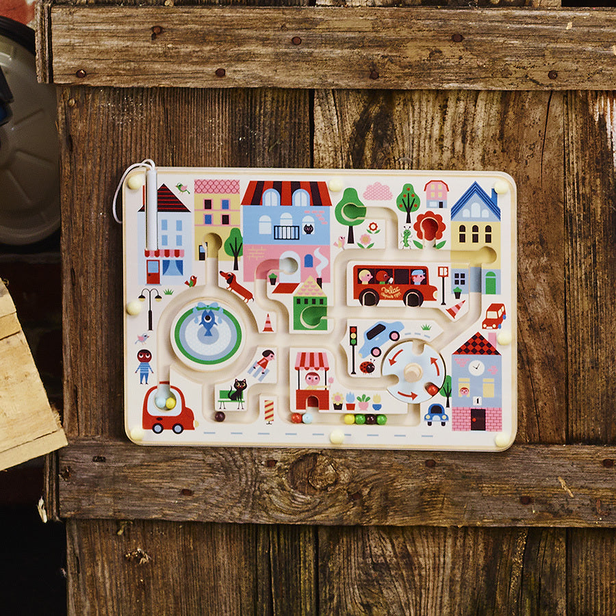 Labyrinthe magnétique MA PETITE VILLE Ingela P.Arrhenius VILAC